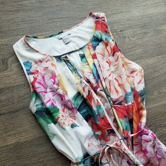 H&M | Floral Keyhole Dress - Picture 2 of 5